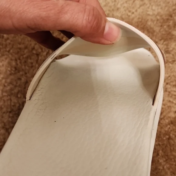 Gucci Men's Slides - Picture 8 of 16